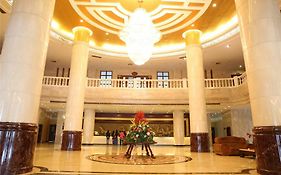 Yingde Hailuo International Hotel - Qingyuan Liang'an